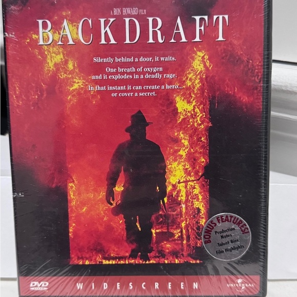 🔥  Vintage Backdraft DVD - Red Cover - Never Played - New in Wrapping - Picture 11 of 11